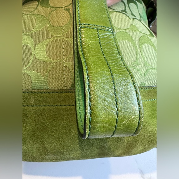 Coach 🍏 Green Signature Jacquard & Suede Vintage Bag #9362 - Picture 7 of 11